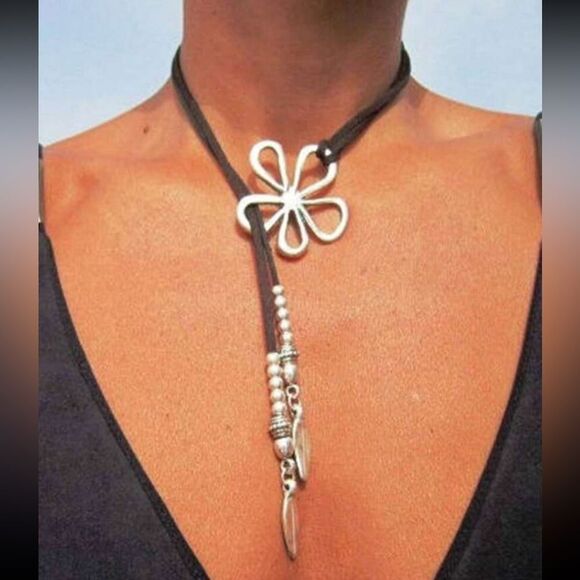 Free People Jewelry - Bohemian necklace N171